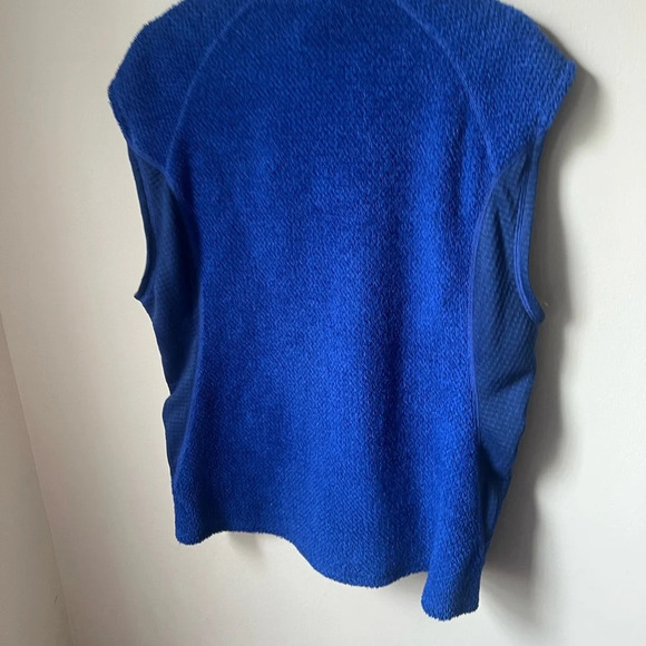 Patagonia Blue M R2 Vest, size XL - Picture 4 of 6